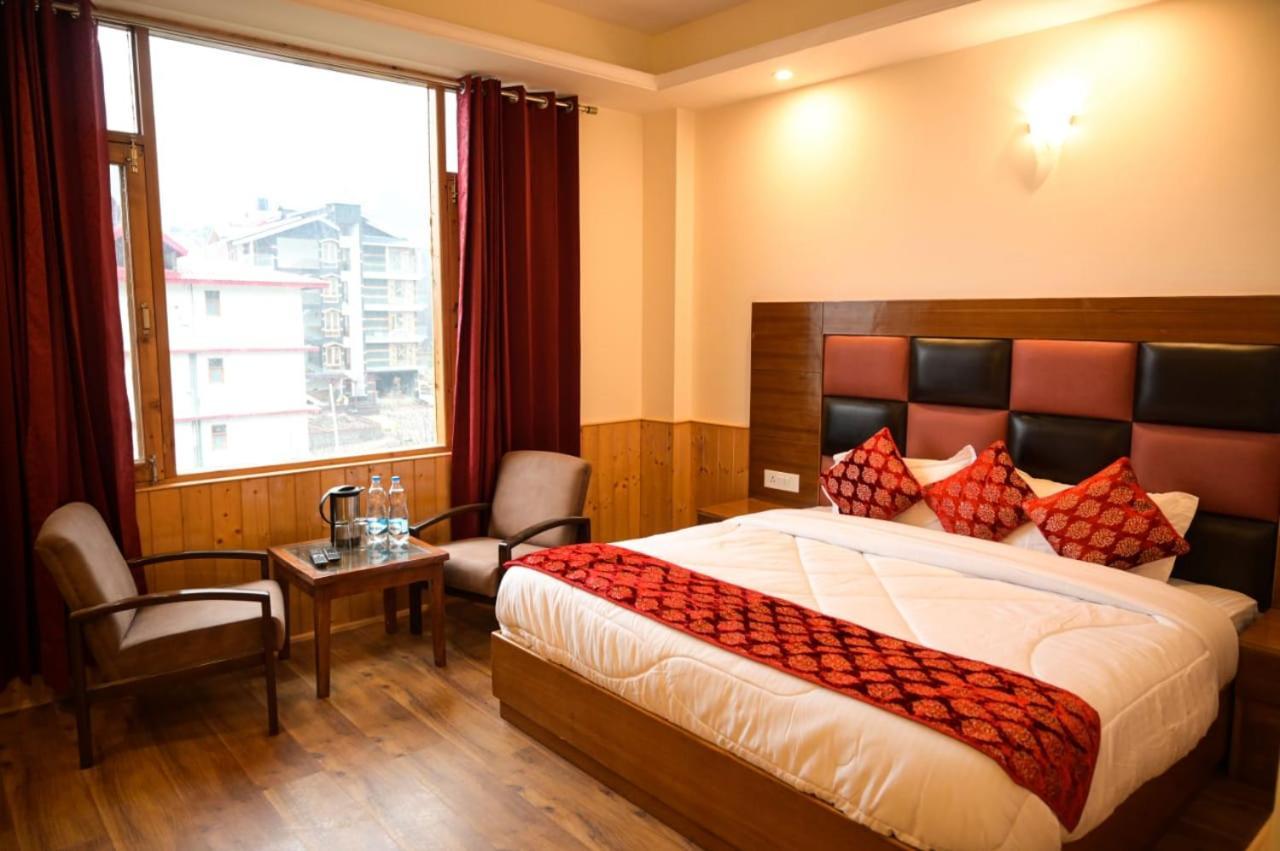 Lotus Inn Rohtang View Manāli Zewnętrze zdjęcie